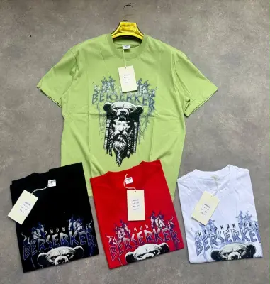 T-shirt graphique Berserker unisexe