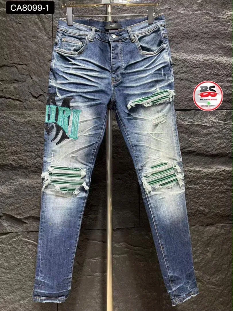 Jean déchiré bleu clair effet usé — photo 2