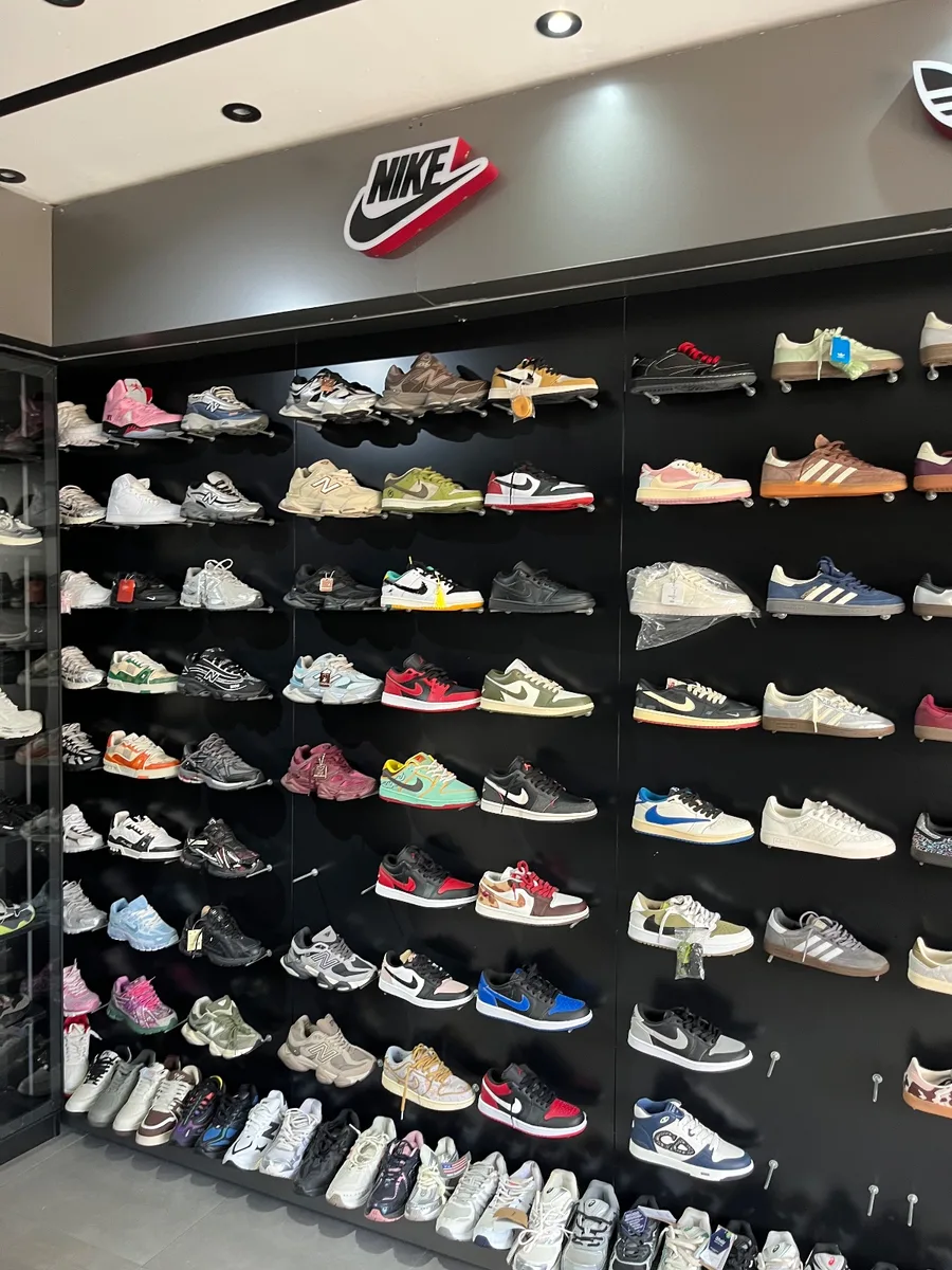 Sneakers mixtes collection variée