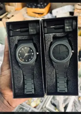 Montre bracelet acier noir