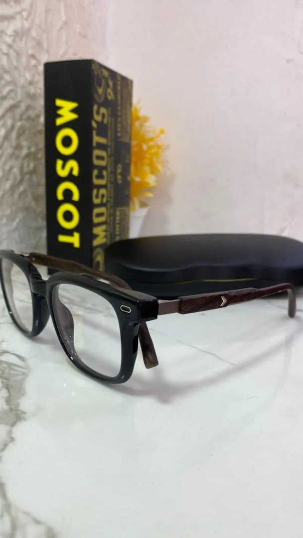 Lunettes de vue monture noire